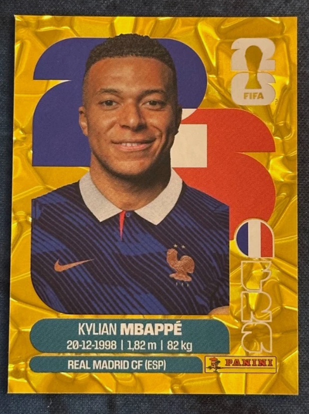 Panini FIFA World Cup 2026 Gold Crumple - Single Pack